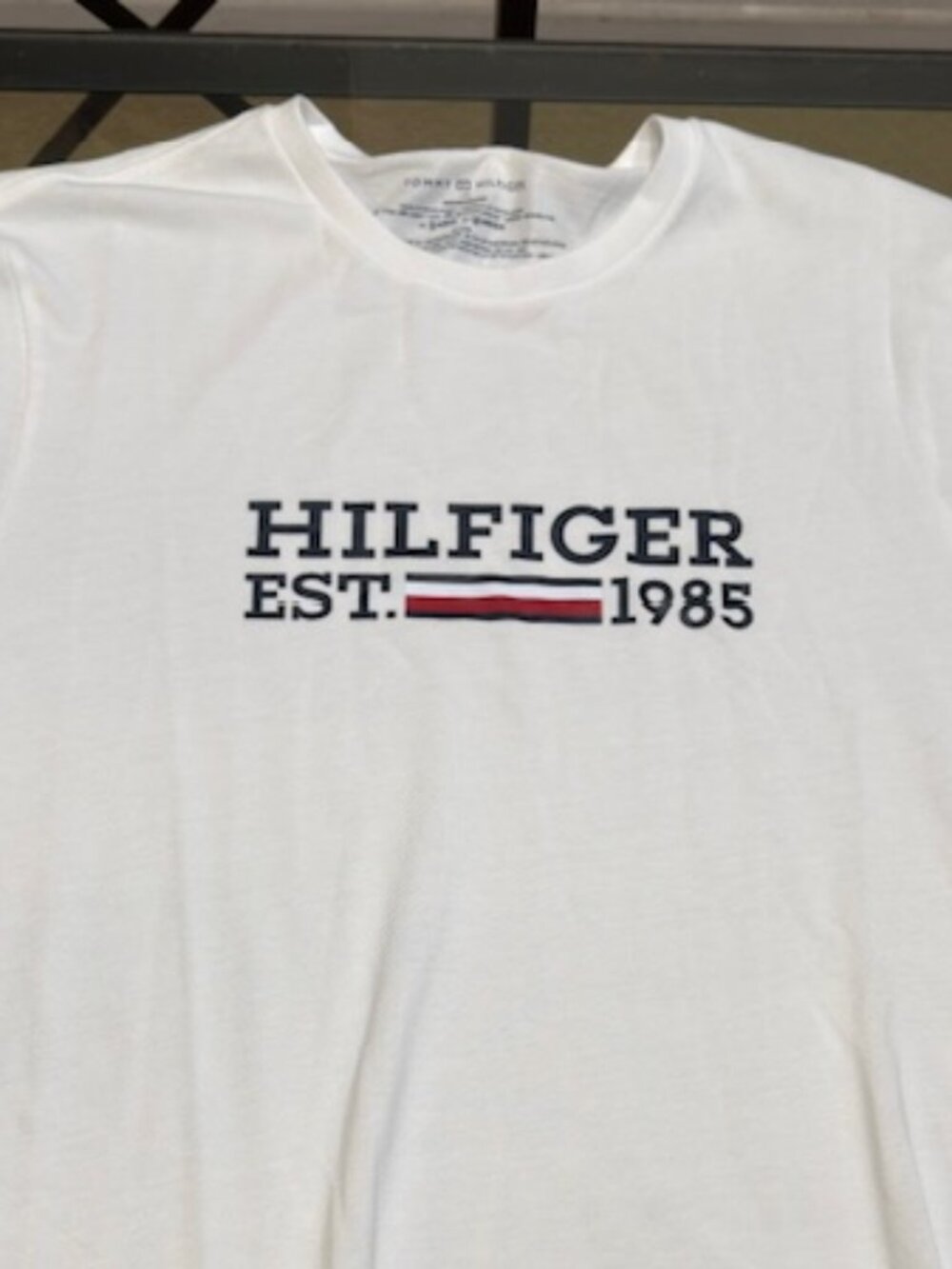 $50 TH TOMMY HILFIGER MENS L WHITE PIQUE COTTON BLEND CREW NECK SHIRT NWT